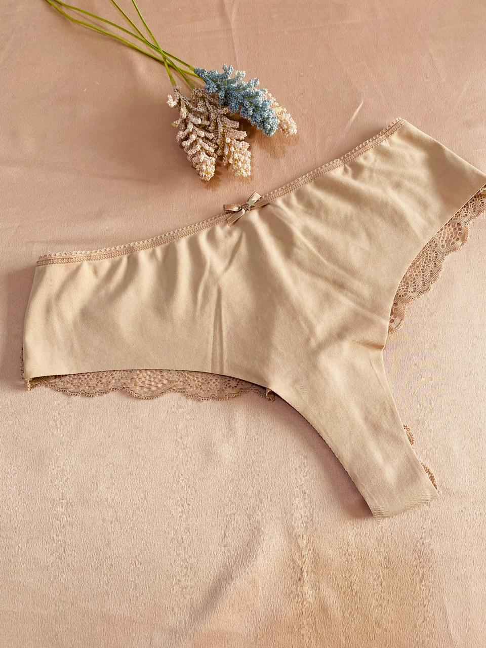 Slip avec dentelle
