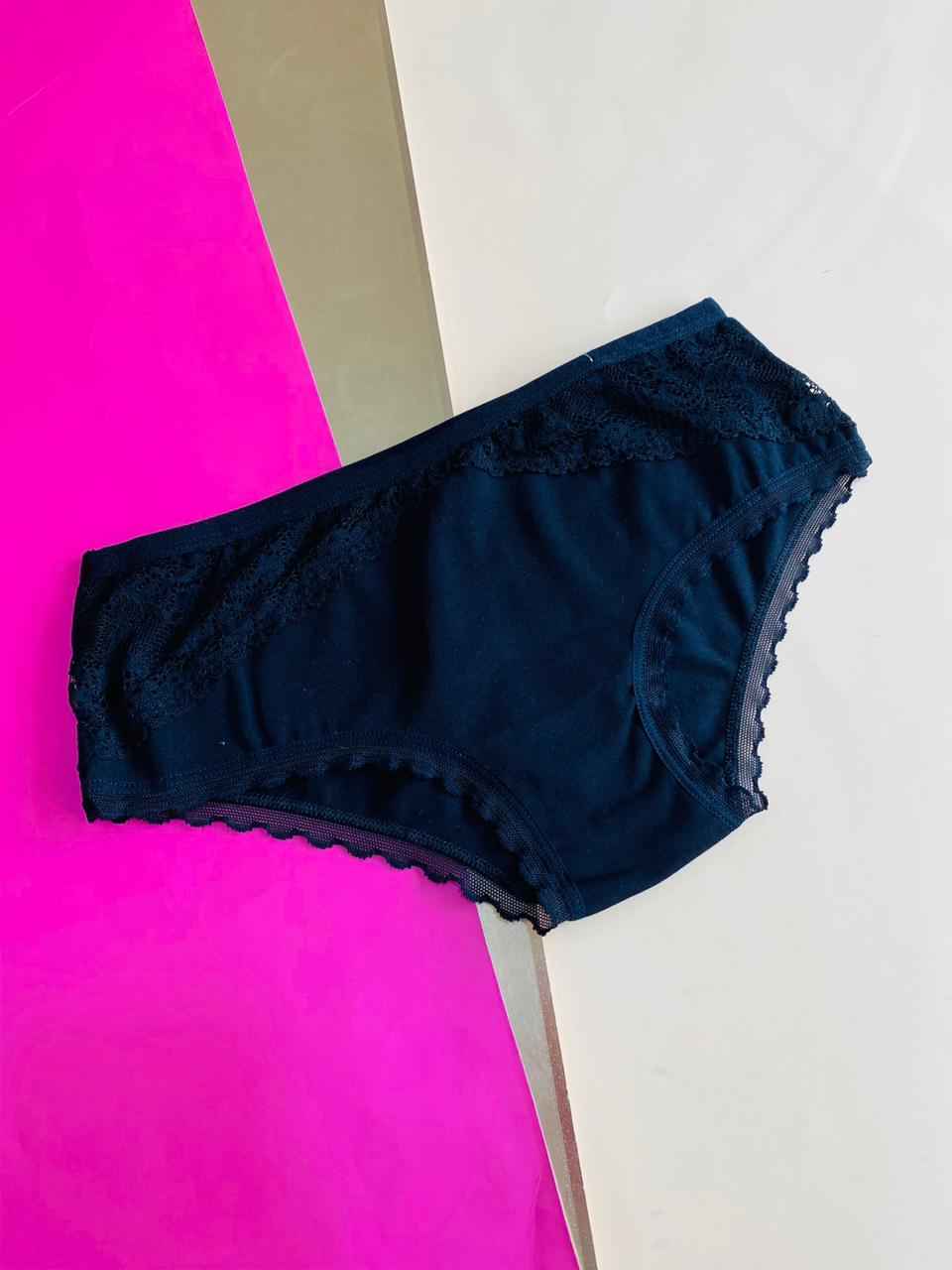 Slip avec dentelle