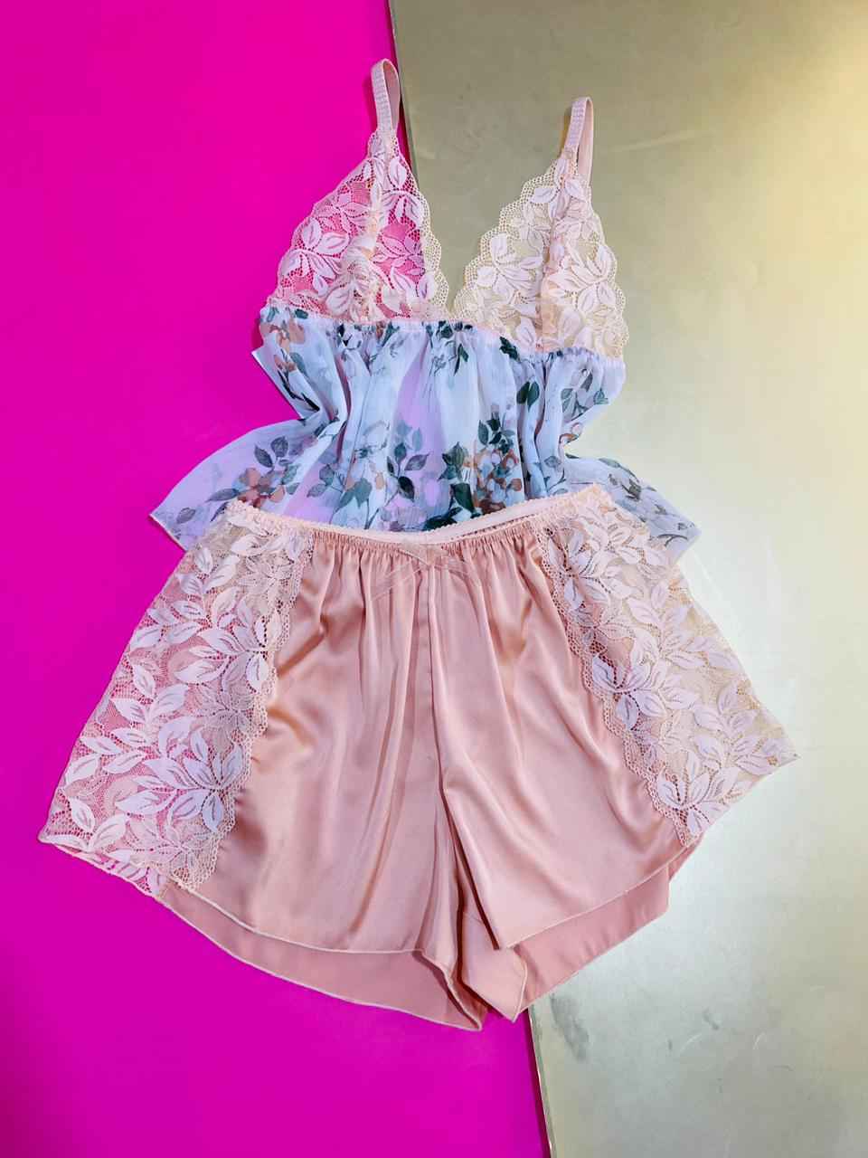 Caraco Satin Dentelle