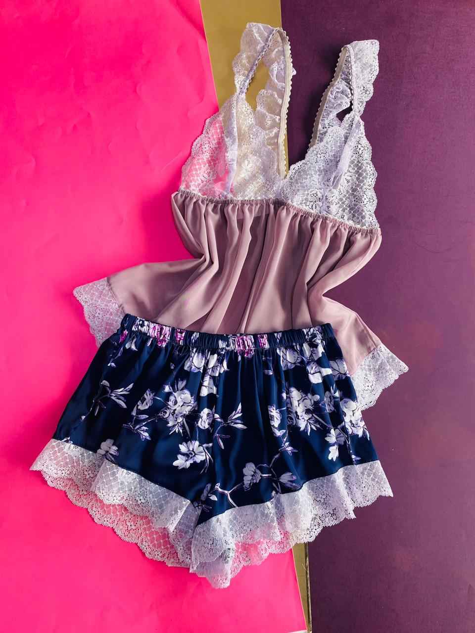 Caraco Satin Dentelle