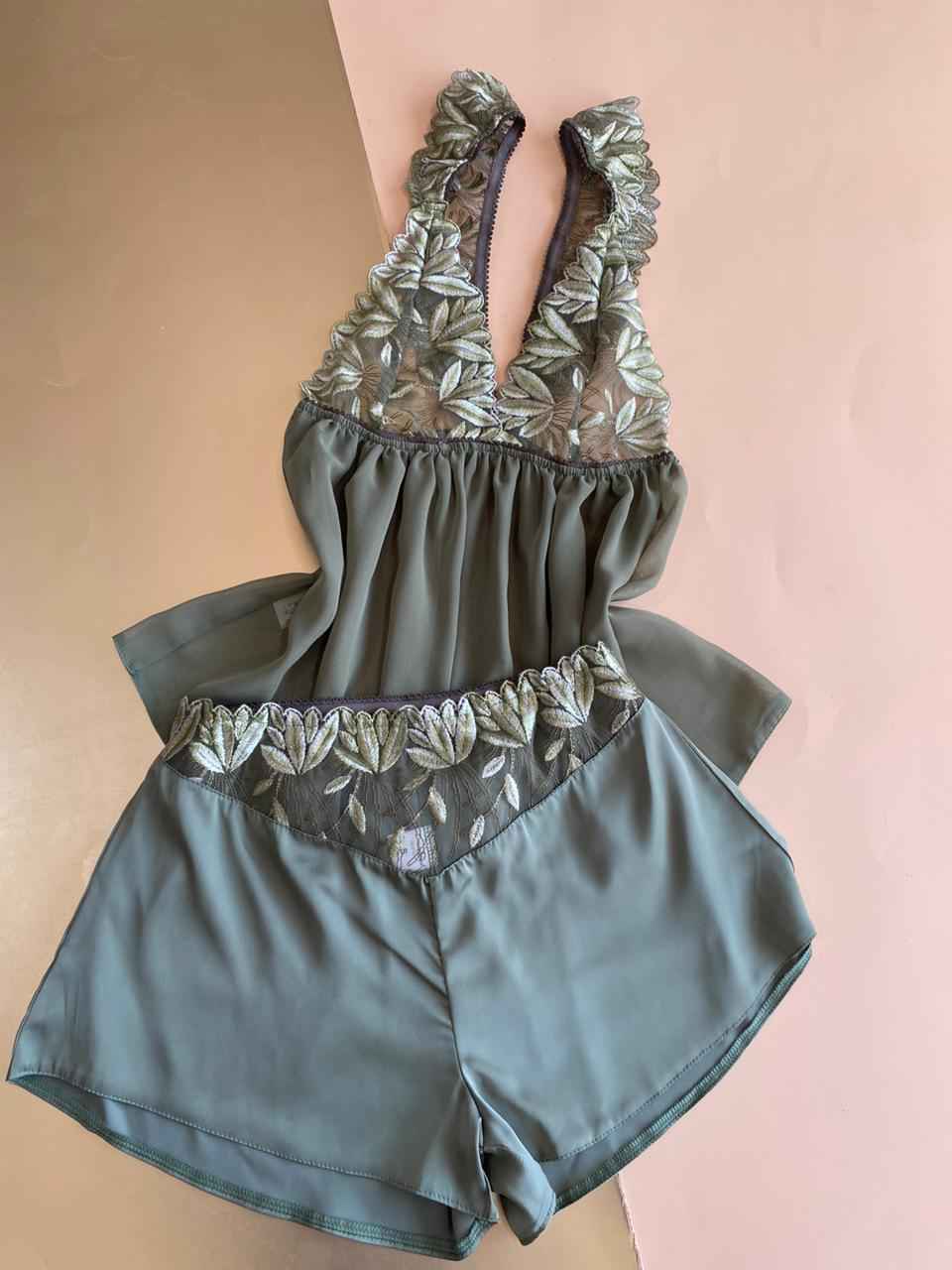 Caraco Satin Dentelle