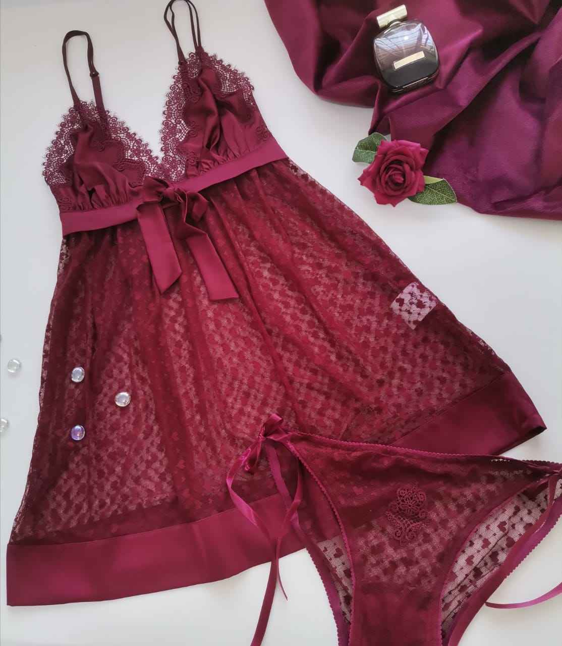 Nuisette  en dentelle