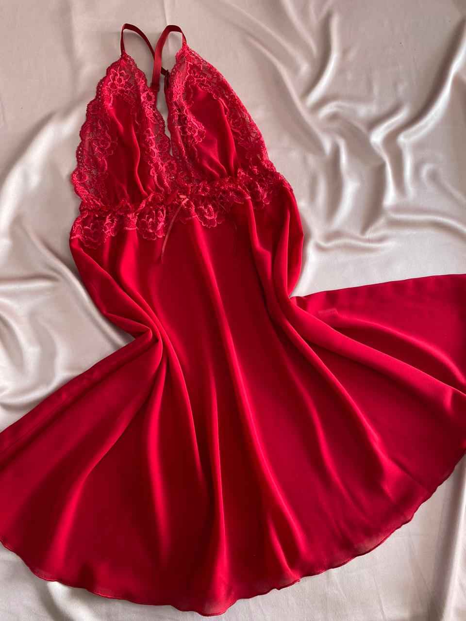 Nuisette  en dentelle